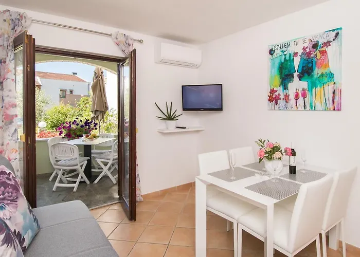 Apartman Motovunska 39 *