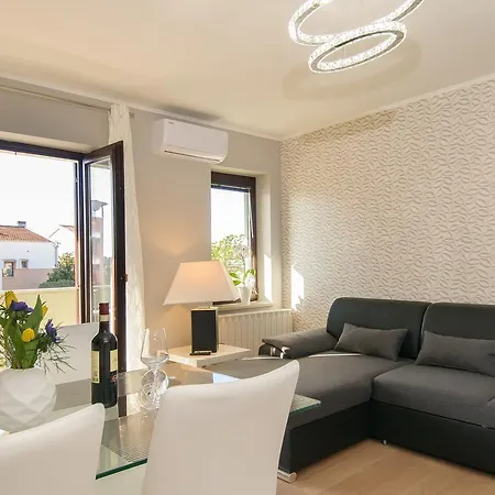 Motovunska 39 Apartman Porec